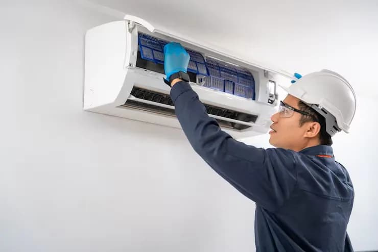 Singapore's Trusted Emergency Aircon Repair, Servicing & Installation Service